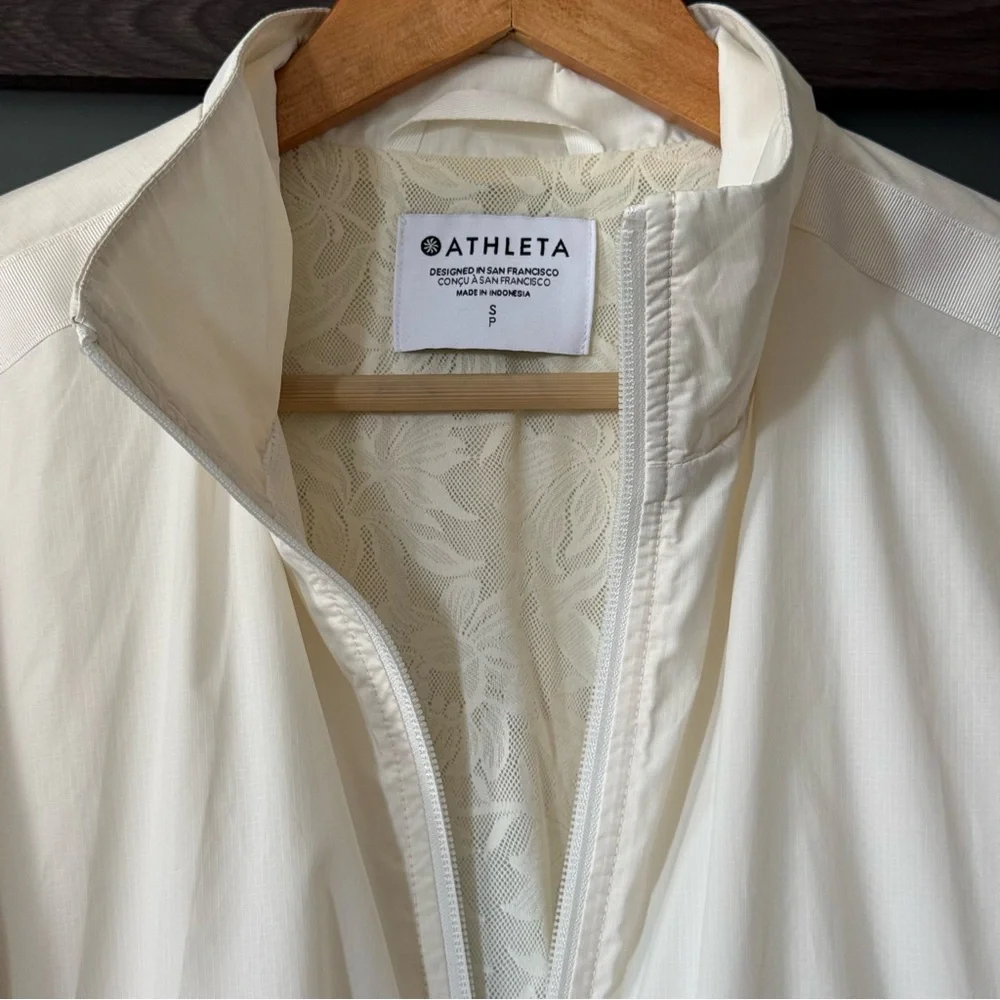 Athleta | Sightseer Lace Jacket, Magnolia White S